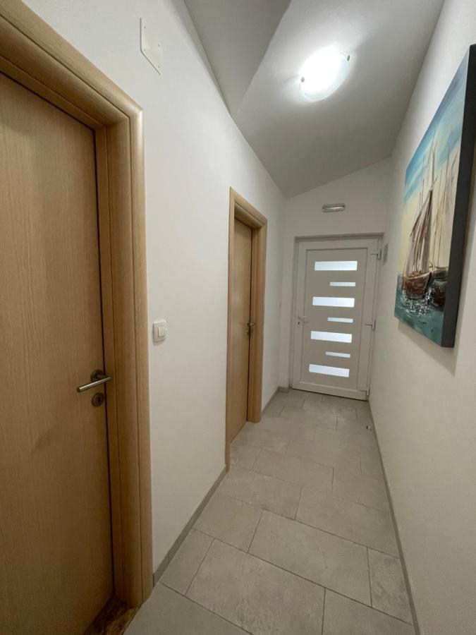 Apartmani Lela Duba Eksteriør billede