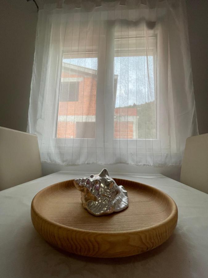 Apartmani Lela Duba Eksteriør billede